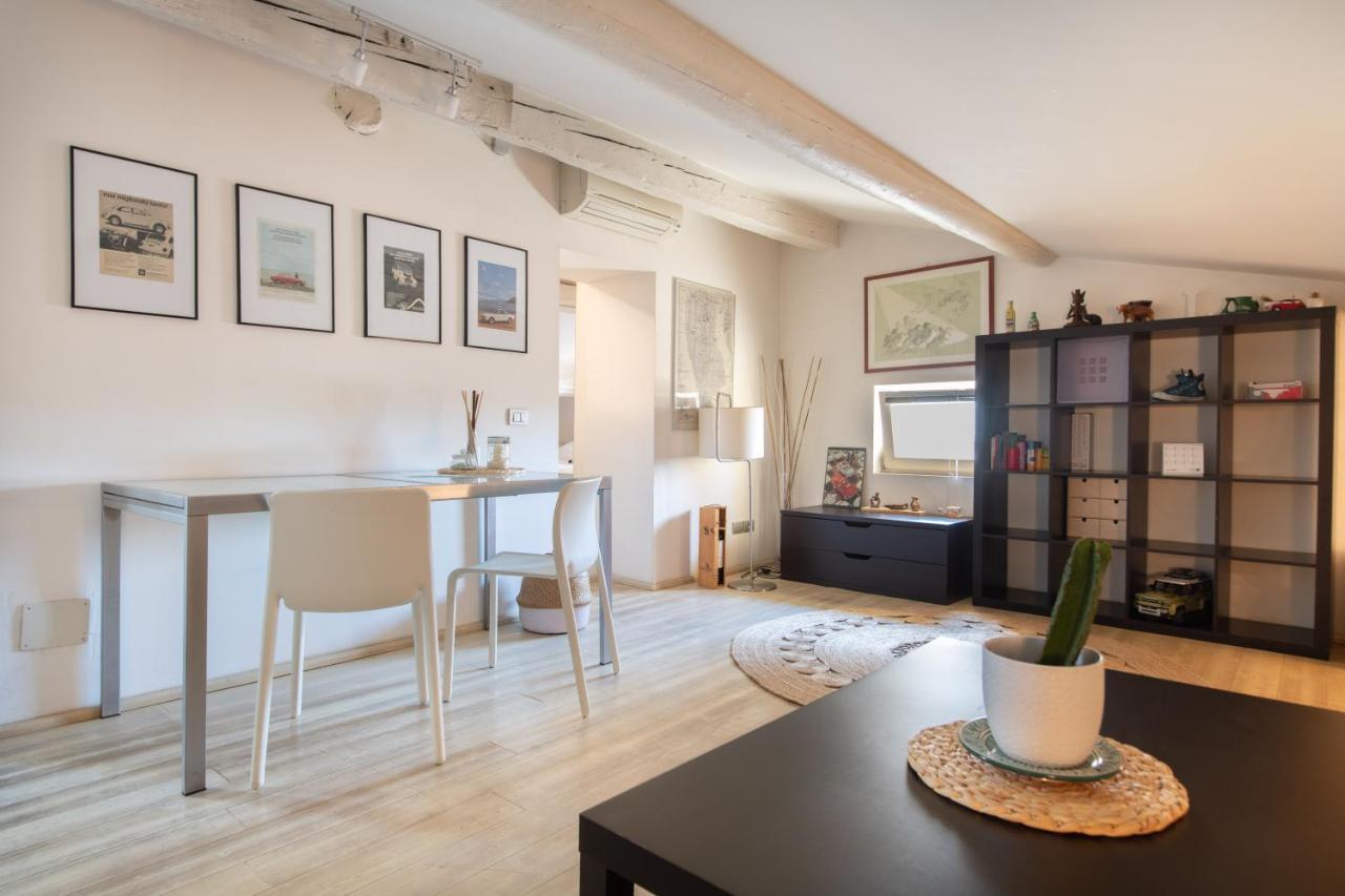 Stunning Top Floor Flat In The Heart Of Verona Ngoại thất bức ảnh