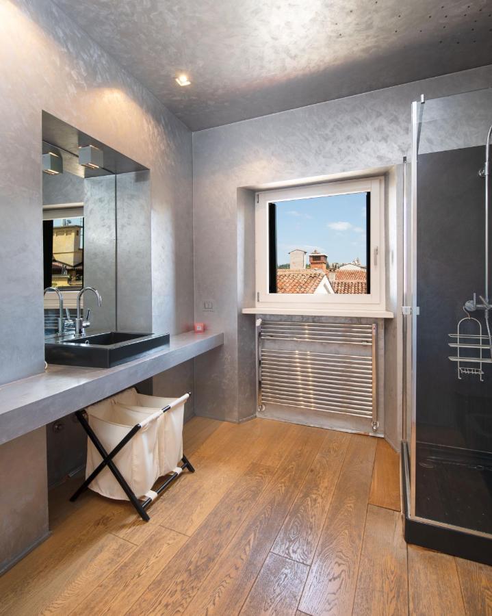 Stunning Top Floor Flat In The Heart Of Verona Ngoại thất bức ảnh